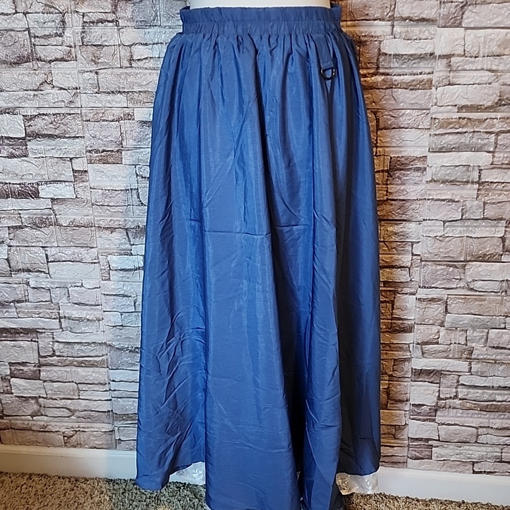 Scarlet Darkness Elegant Blue Skirt Brand New